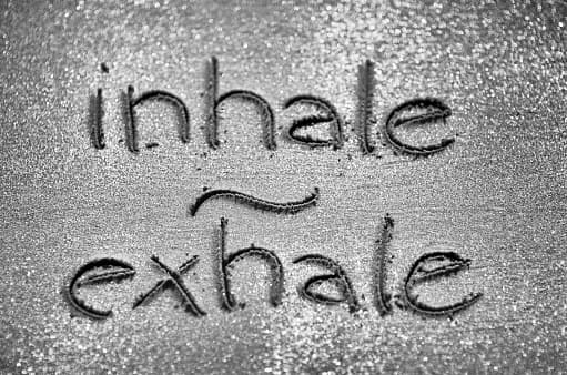 Image representing the word: tell
